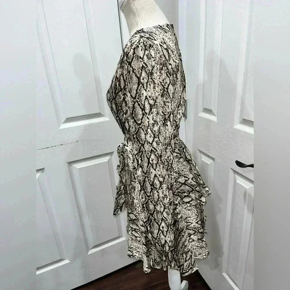 DO+BE plunge, ruffled skirt, snake print, waist tie, back zip, lined, mini dress - Picture 4 of 12